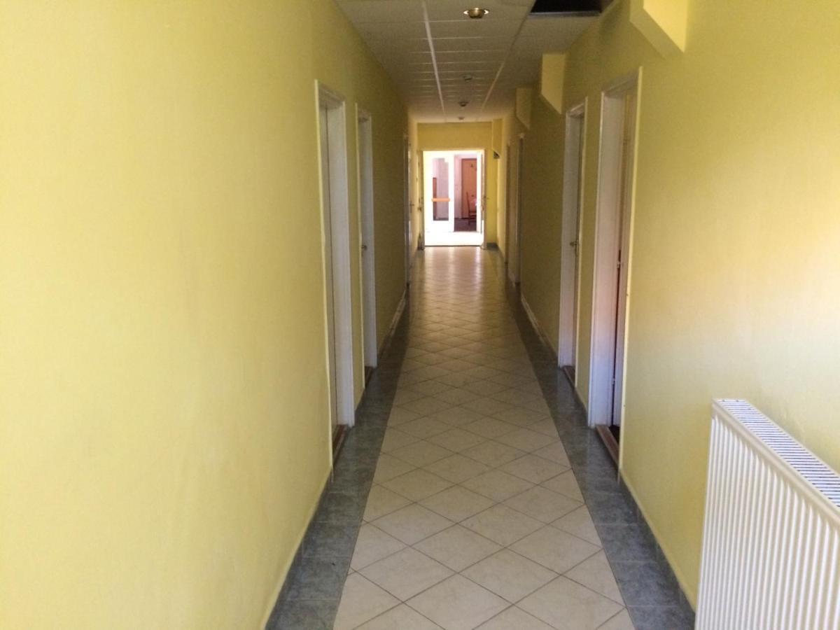 Fenyves Panzio Bed and Breakfast Siófok Exteriör bild